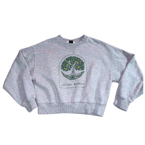 Urban Outfitters Small Cropped Crewneck Sweatshirt Tree Living Wisely Gray - Picture 1 of 11